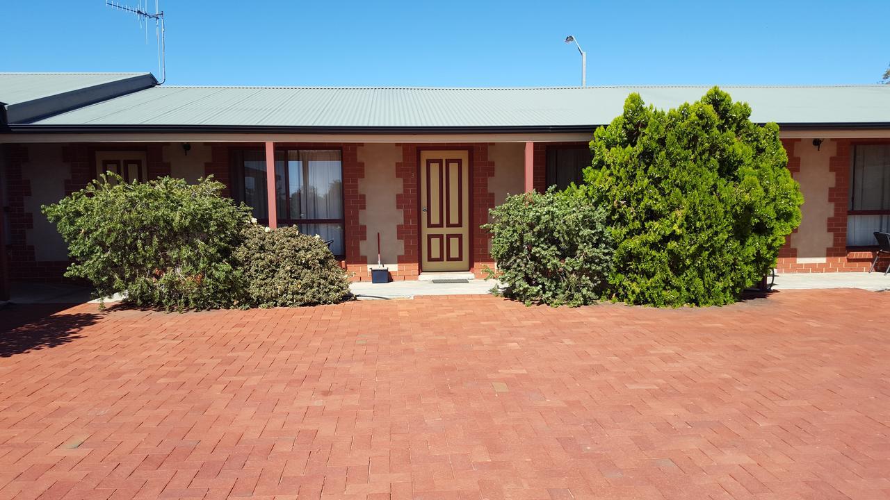 Gateway Motor Inn - Self Check-In Broken Hill Exterior foto